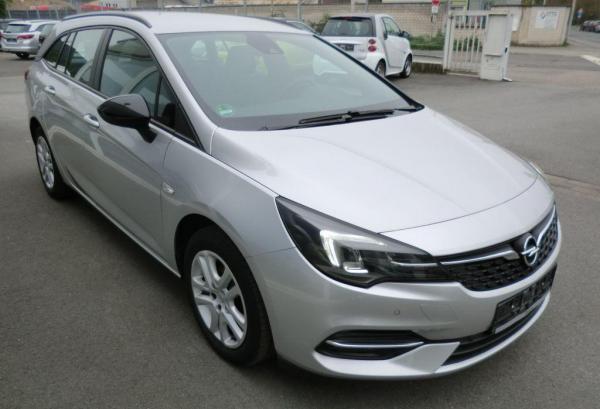 Opel Astra, 2021 год выпуска с двигателем Дизель, 40 222 BYN в г. Солигорск