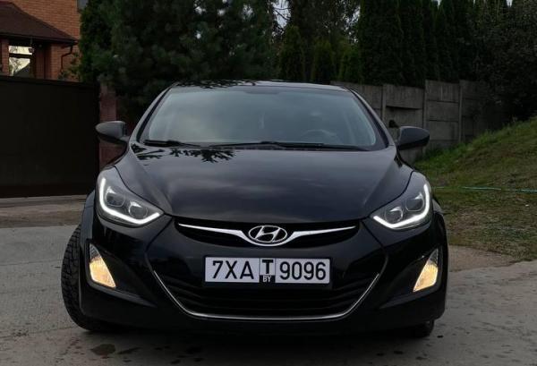 Hyundai Elantra, 2015 год выпуска с двигателем Бензин, 38 008 BYN в г. Минск