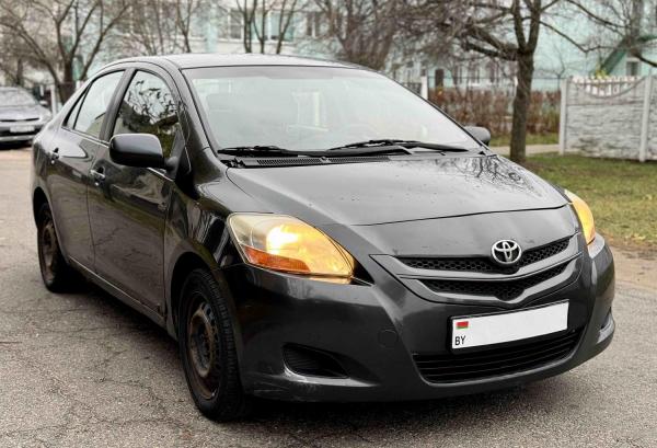 Toyota Yaris, 2006 год выпуска с двигателем Бензин, 13 489 BYN в г. Минск