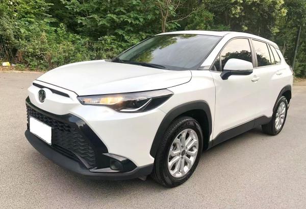 Toyota RAV4, 2022 год выпуска с двигателем Бензин, 98 011 BYN в г. Минск