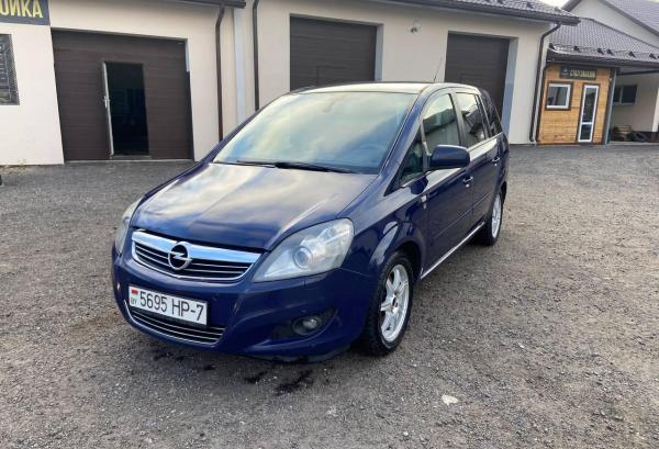 Opel Zafira, 2010 год выпуска с двигателем Дизель, 35 984 BYN в г. Минск