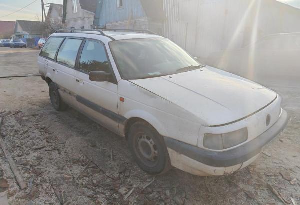 Volkswagen Passat, 1992 год выпуска с двигателем Дизель, 3 955 BYN в г. Борисов