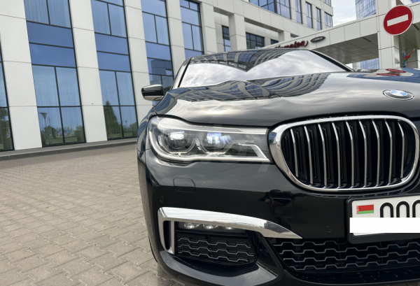 BMW 7 серия, 2017 год выпуска с двигателем Бензин, 156 387 BYN в г. Брест