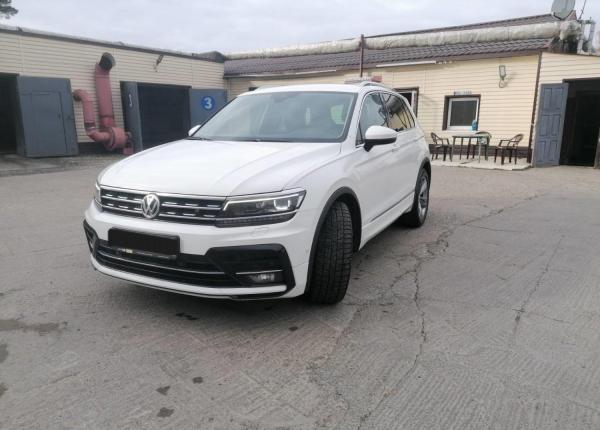 Volkswagen Tiguan, 2019 год выпуска с двигателем Бензин, 77 931 BYN в г. Минск