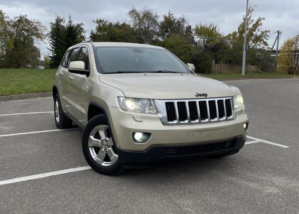 Jeep Grand Cherokee, 2011 год выпуска с двигателем Газ/бензин, 63 339 BYN в г. Минск