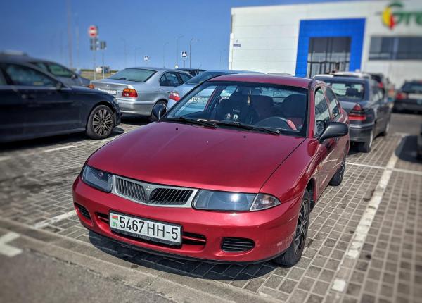 Mitsubishi Carisma, 1997 год выпуска с двигателем Бензин, 9 997 BYN в г. Минск