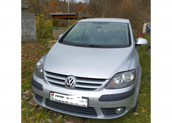 Volkswagen Golf Plus, 2008 год выпуска с двигателем Бензин, 19 994 BYN в г. Орша