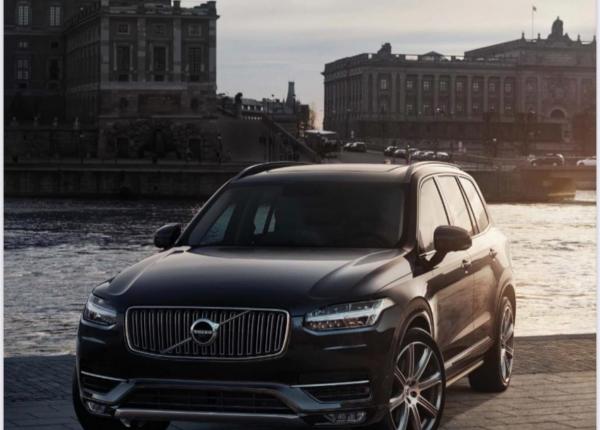 Volvo XC90, 2015 год выпуска с двигателем Бензин, 104 971 BYN в г. Минск