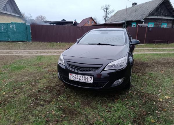 Opel Astra, 2010 год выпуска с двигателем Бензин, 25 145 BYN в г. Минск