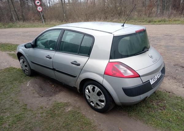 Renault Megane, 2004 год выпуска с двигателем Бензин, 9 052 BYN в г. Сморгонь