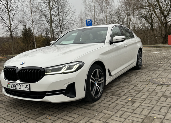 BMW 5 серия, 2021 год выпуска с двигателем Бензин, 148 167 BYN в г. Минск