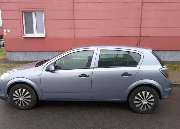 Opel Astra, 2008 год выпуска с двигателем Бензин, 18 563 BYN в г. Минск