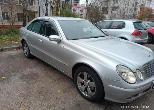 Mercedes-Benz E-класс, 2004 год выпуска с двигателем Дизель, 37 180 BYN в г. Минск