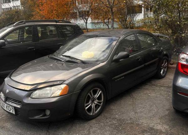 Dodge Stratus, 2001 год выпуска с двигателем Бензин, 7 288 BYN в г. Минск