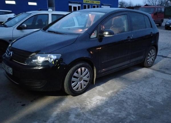 Volkswagen Golf Plus, 2010 год выпуска с двигателем Бензин, 27 320 BYN в г. Лида