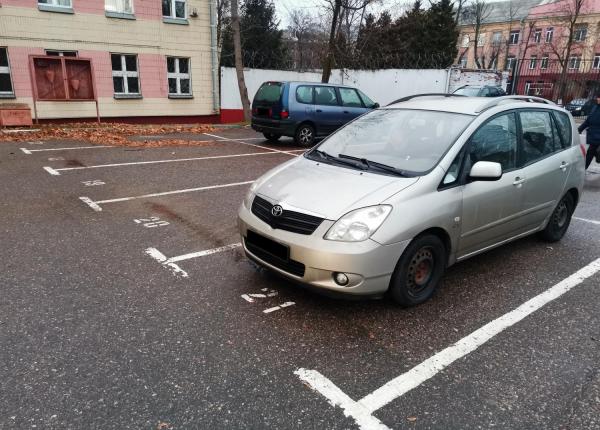 Toyota Corolla Verso, 2002 год выпуска с двигателем Дизель, 14 343 BYN в г. Минск