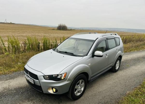 Mitsubishi Outlander, 2010 год выпуска с двигателем Бензин, 31 214 BYN в г. Минск