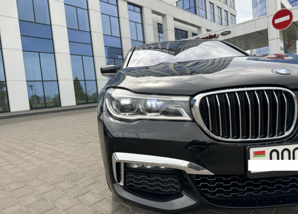 BMW 7 серия, 2017 год выпуска с двигателем Бензин, 156 387 BYN в г. Брест