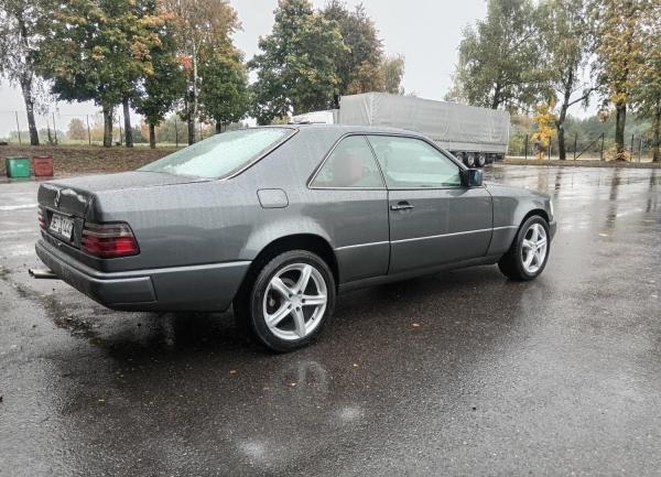 Mercedes-Benz E-класс, 1992 год выпуска с двигателем Дизель, 22 058 BYN в г. Новогрудок