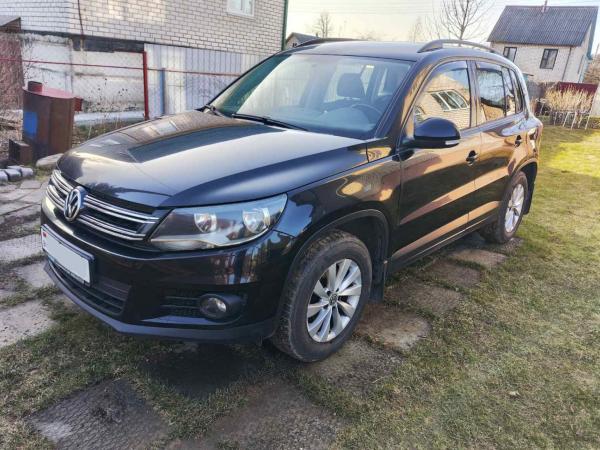 Volkswagen Tiguan, 2013 год выпуска с двигателем Бензин, 43 111 BYN в г. Минск