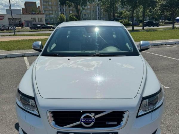 Volvo V50, 2011 год выпуска с двигателем Дизель, 38 634 BYN в г. Солигорск