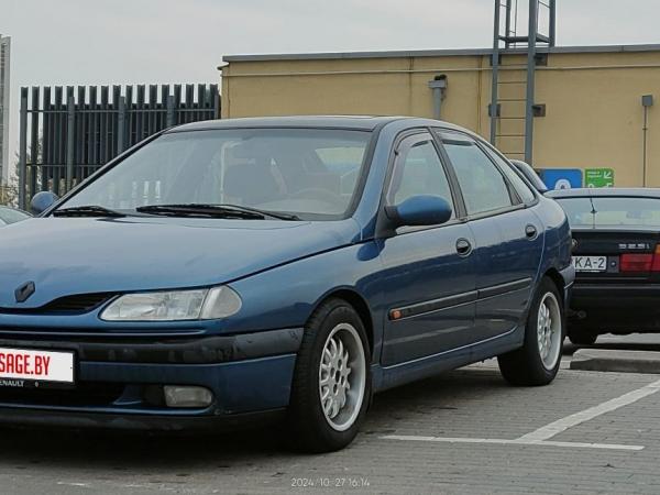 Renault Laguna, 1995 год выпуска с двигателем Бензин, 7 319 BYN в г. Минск