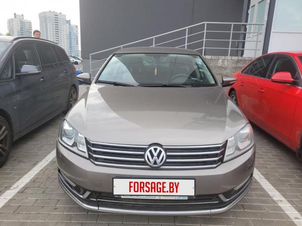 Volkswagen Passat, 2011 год выпуска с двигателем Дизель, 37 490 BYN в г. Минск