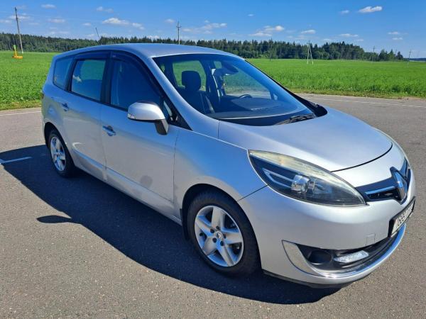 Renault Scenic, 2013 год выпуска с двигателем Дизель, 33 324 BYN в г. Витебск