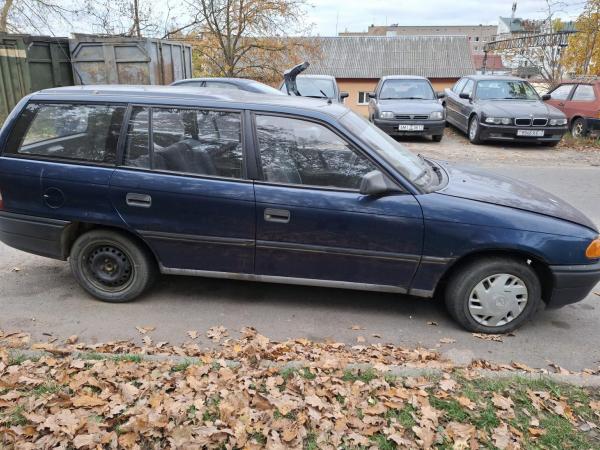 Opel Astra, 1991 год выпуска с двигателем Бензин, 5 726 BYN в г. Минск