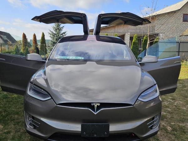 Tesla Model X, 2016 год выпуска с двигателем Электро, 133 248 BYN в г. Кобрин