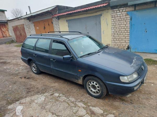 Volkswagen Passat, 1994 год выпуска с двигателем Бензин, 5 496 BYN в г. Минск