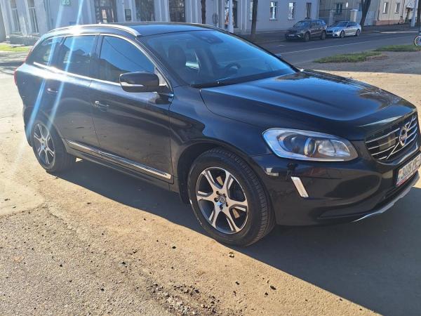 Volvo XC60, 2013 год выпуска с двигателем Бензин, 70 312 BYN в г. Минск