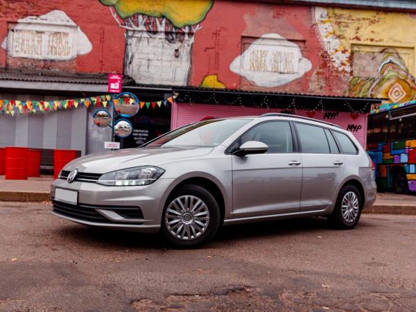 Volkswagen Golf, 2019 год выпуска с двигателем Дизель, 52 971 BYN в г. Минск