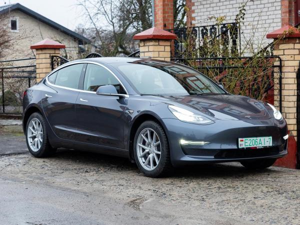 Tesla Model 3, 2020 год выпуска с двигателем Электро, 88 173 BYN в г. Минск