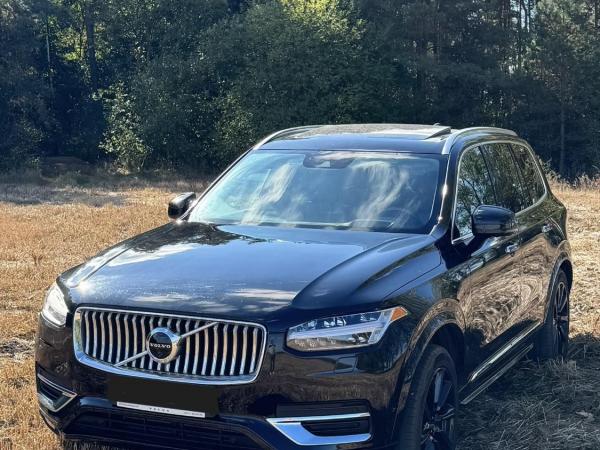 Volvo XC90, 2017 год выпуска с двигателем Бензин, 123 777 BYN в г. Минск