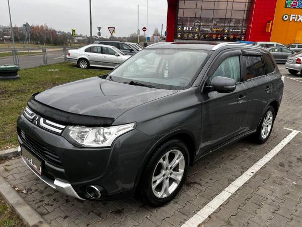 Mitsubishi Outlander, 2014 год выпуска с двигателем Бензин, 48 771 BYN в г. Минск