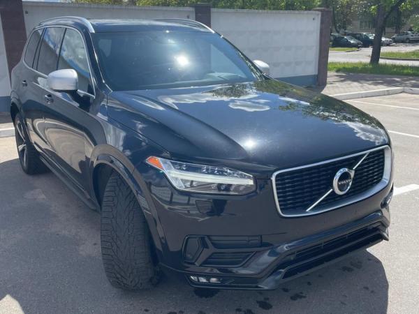 Volvo XC90, 2015 год выпуска с двигателем Бензин, 90 115 BYN в г. Минск