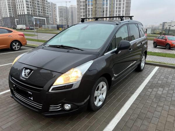 Peugeot 5008, 2011 год выпуска с двигателем Дизель, 41 345 BYN в г. Минск