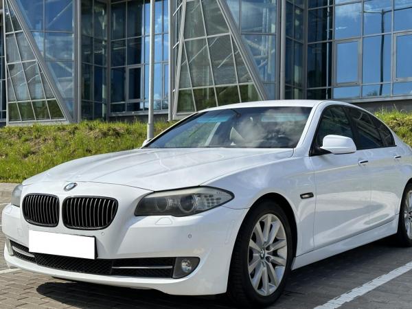 BMW 5 серия, 2011 год выпуска с двигателем Дизель, 73 915 BYN в г. Минск