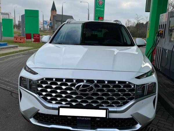 Hyundai Santa Fe, 2022 год выпуска с двигателем Гибрид, 167 067 BYN в г. Минск