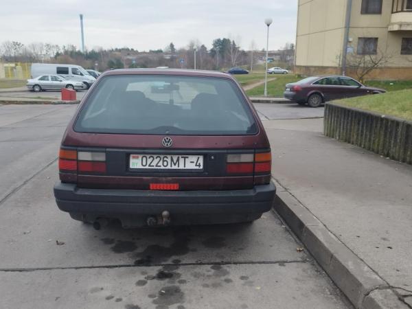 Volkswagen Passat, 1991 год выпуска с двигателем Бензин, 4 242 BYN в г. Слоним