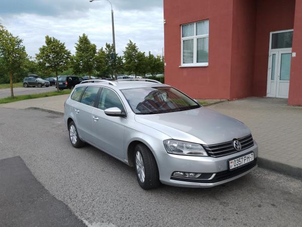 Volkswagen Passat, 2011 год выпуска с двигателем Бензин, 25 954 BYN в г. Минск