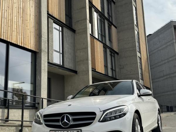 Mercedes-Benz C-класс, 2019 год выпуска с двигателем Бензин, 109 280 BYN в г. Минск