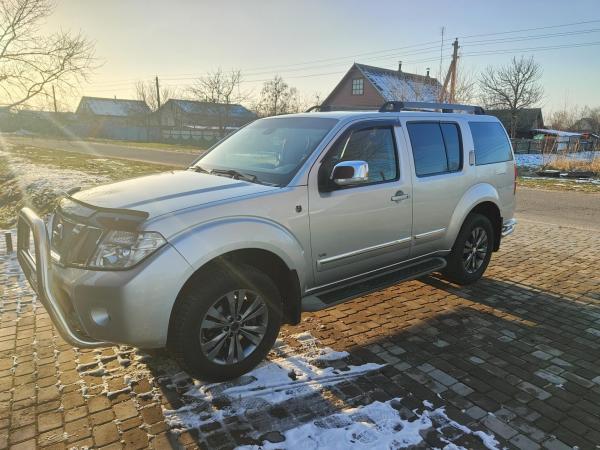 Nissan Pathfinder, 2011 год выпуска с двигателем Дизель, 58 295 BYN в г. Мозырь