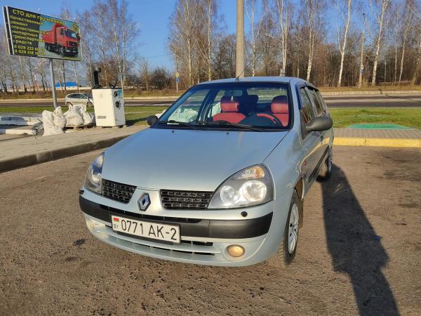 Renault Symbol, 2004 год выпуска с двигателем Бензин, 13 661 BYN в г. Полоцк