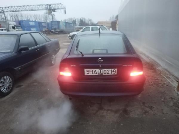 Opel Vectra, 1997 год выпуска с двигателем Бензин, 8 269 BYN в г. Минск