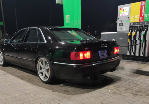 Audi S8 в лизинг