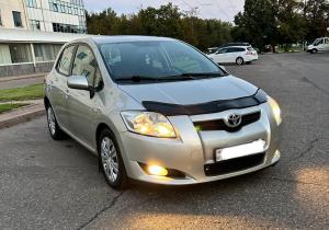 Toyota Auris в лизинг