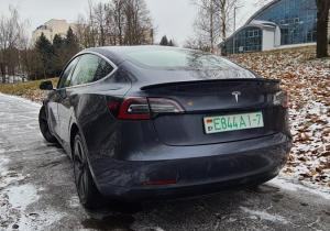 Tesla Model 3 в лизинг