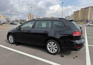 Volkswagen Golf в лизинг